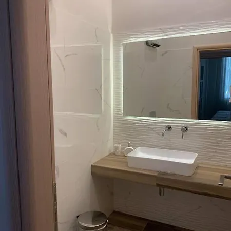 Apartment Alani House *